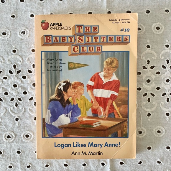 Scholastic Other - Bundle Sale / 3 for $15 - The Baby-Sitters Club - Logan Likes Mary Anne! #10